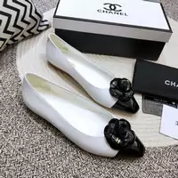 nouvelle collection chanel chaussures femmes mid-heel mocassins2.5cm white camellia